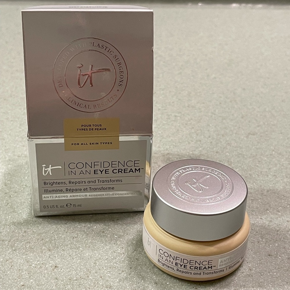 It Cosmetics. Confidence in an eye cream